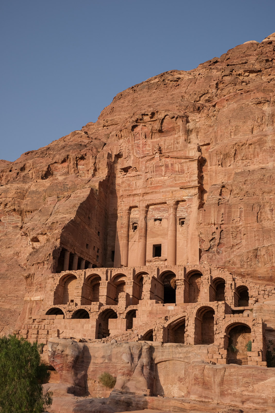 Royal tomb=