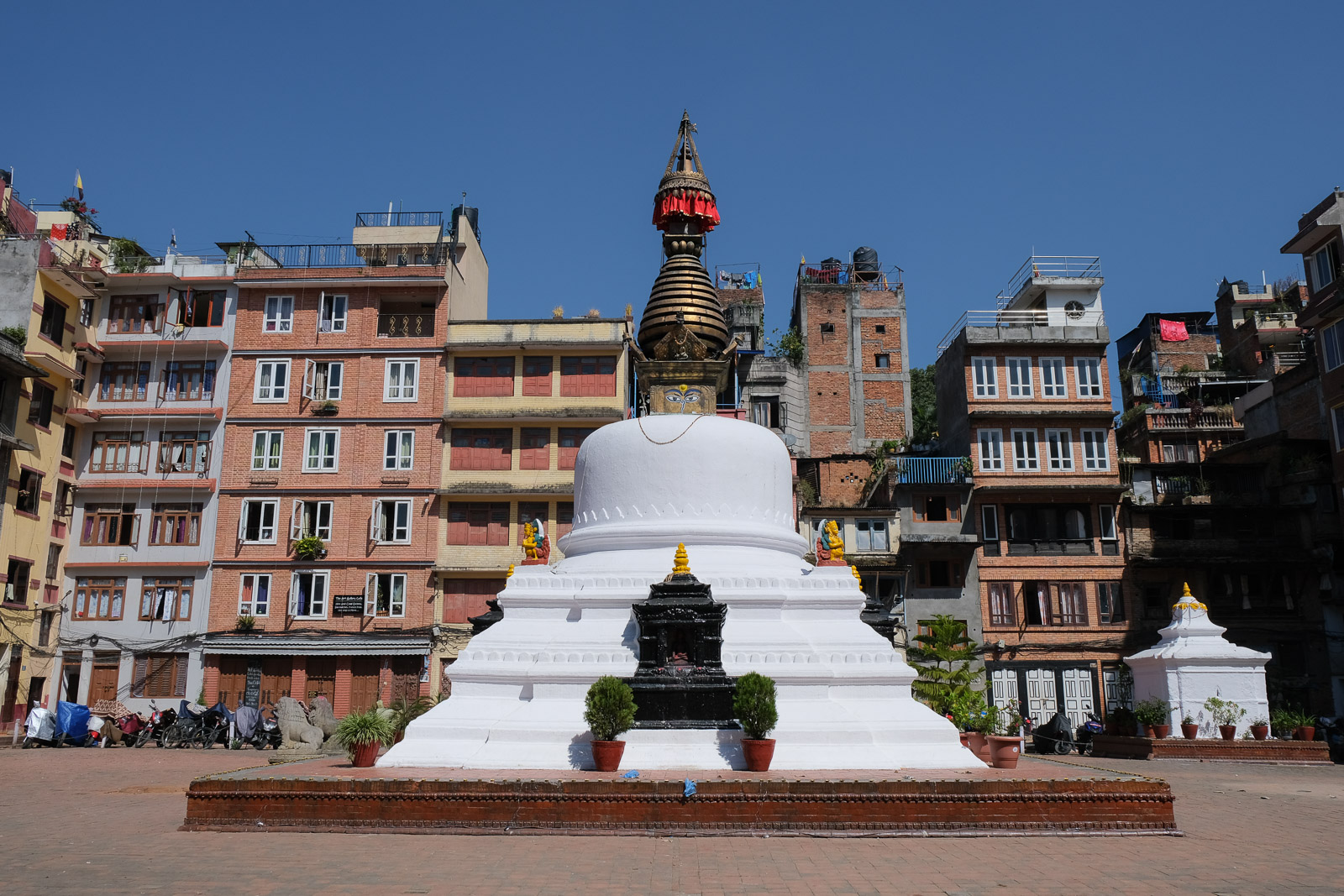 Stupa int courtyard=