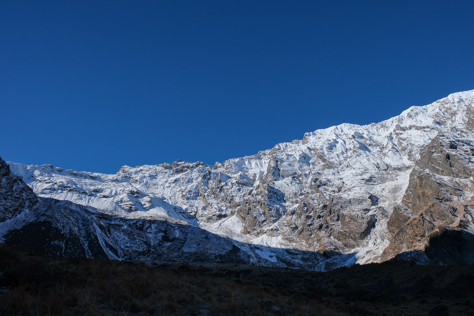 Rupina La Pass behind=