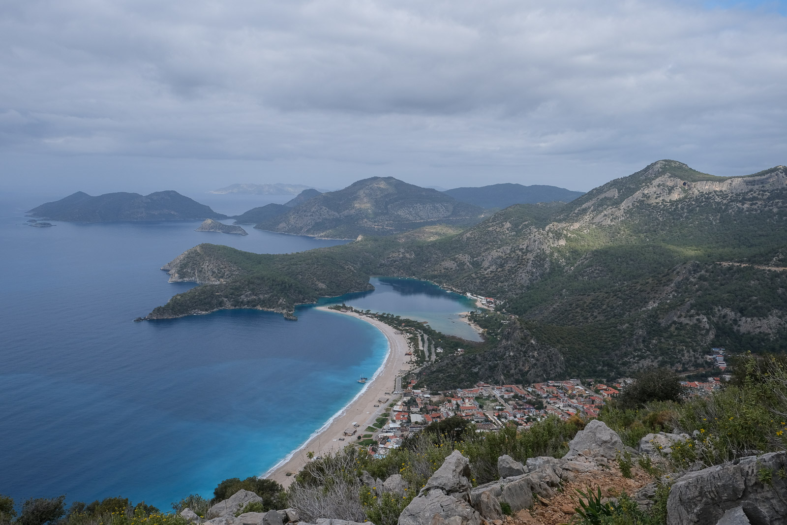 iew of Ölüdeniz beach=