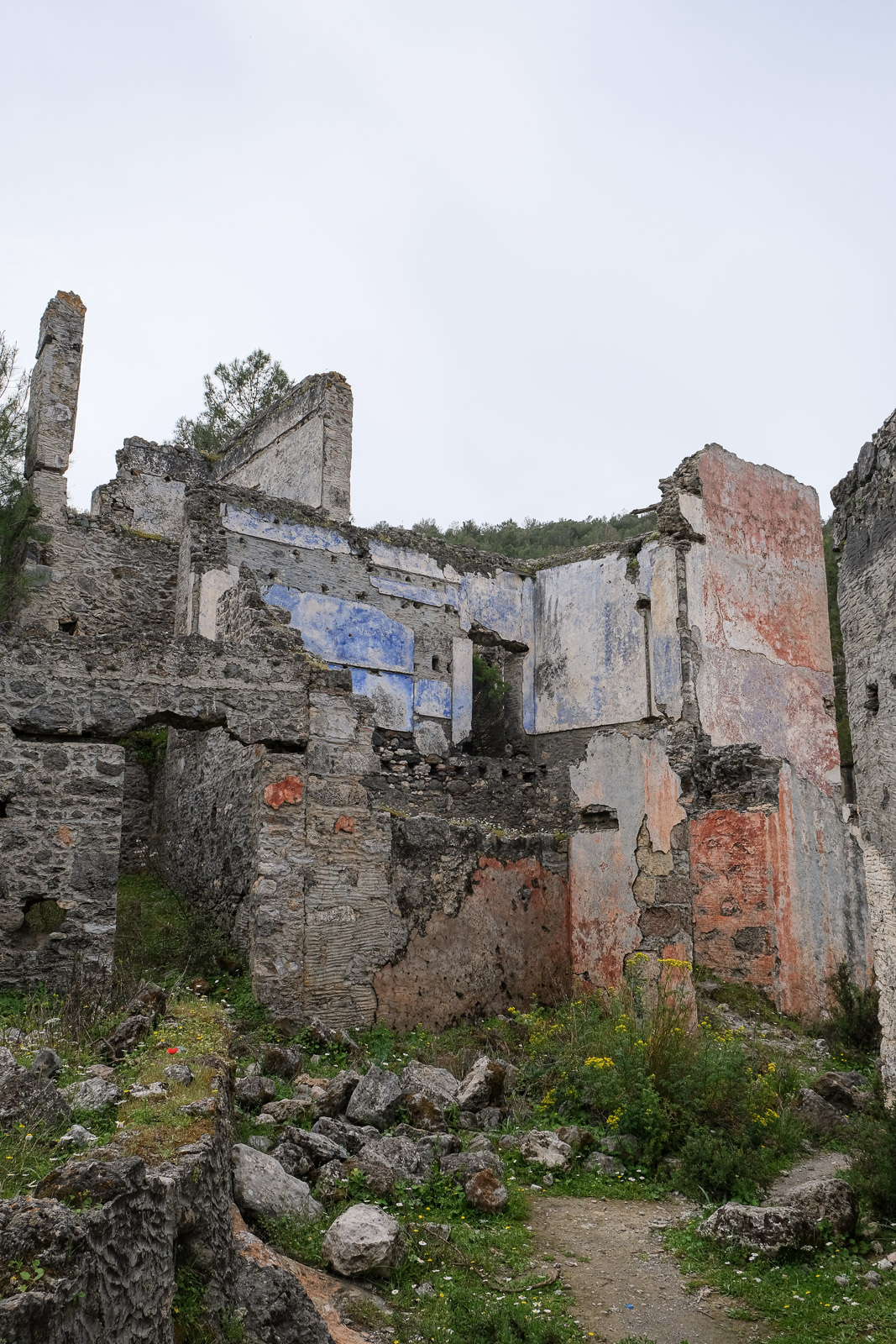 Colourful ruin=