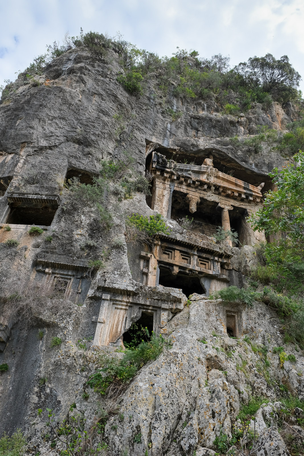 Amyntas tombs 1=