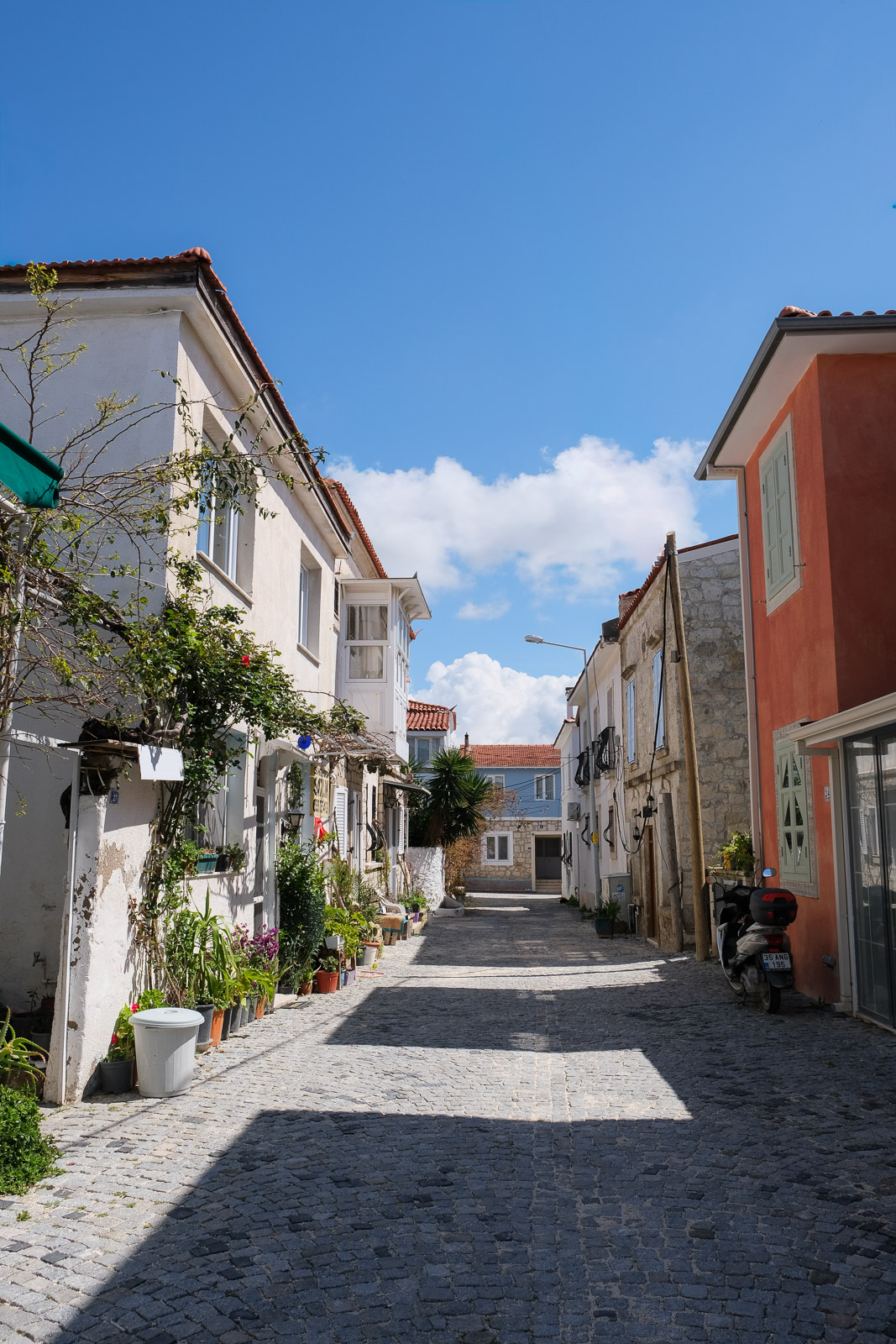 Alaçati street=
