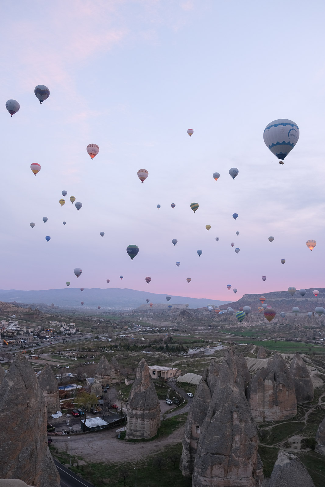 Many balloons=
